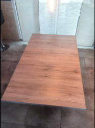 TABLE A MANGER