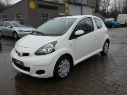 Toyota Aygo 1.0 VVTi 70cv Blue